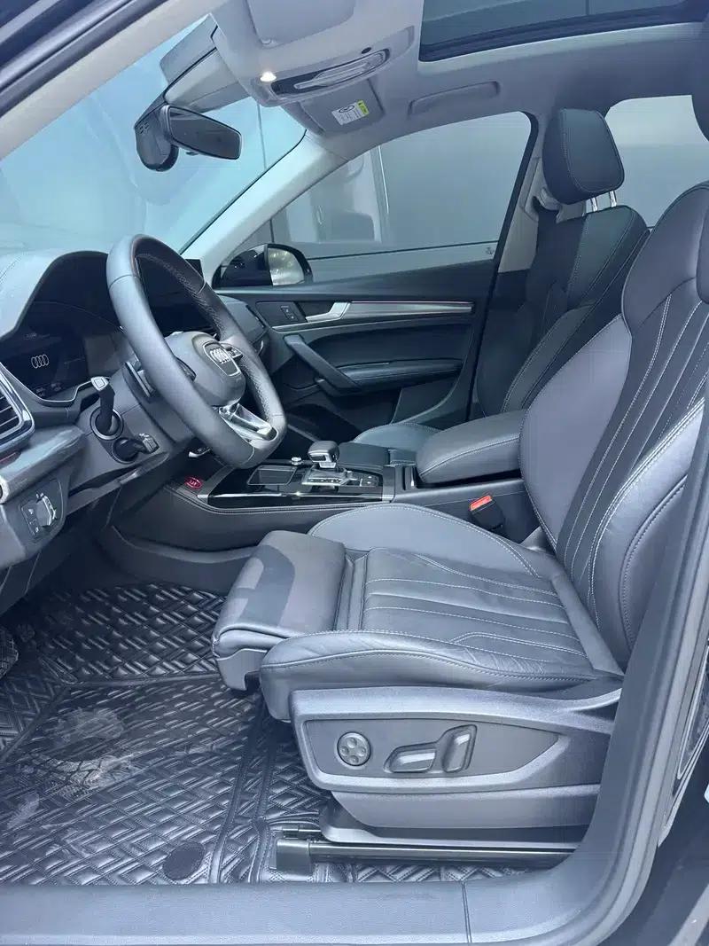 Audi Q5L 2022 40T RS Sport Package — миниатюра 13