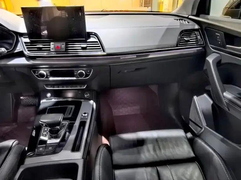 Audi Q5L 2022 Facelift 40T Luxury Dynamic — миниатюра 14