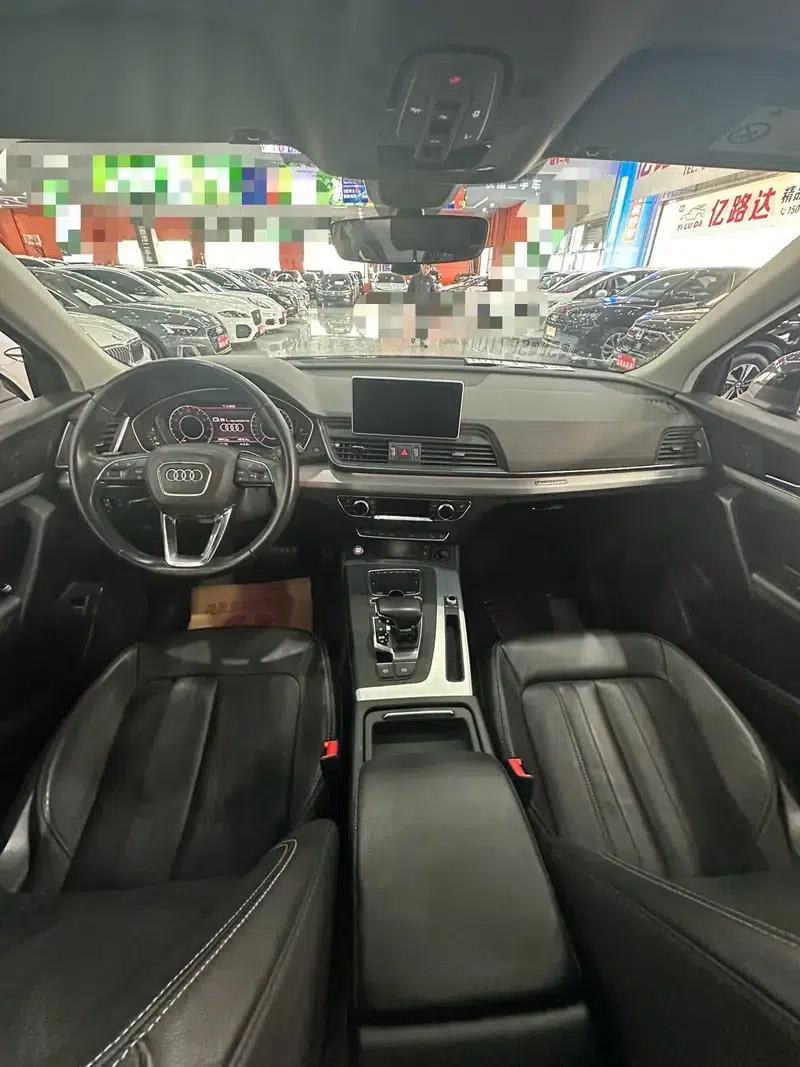 Audi Q5L 2020 40 TFSI Luxury Fashion Edition — миниатюра 8