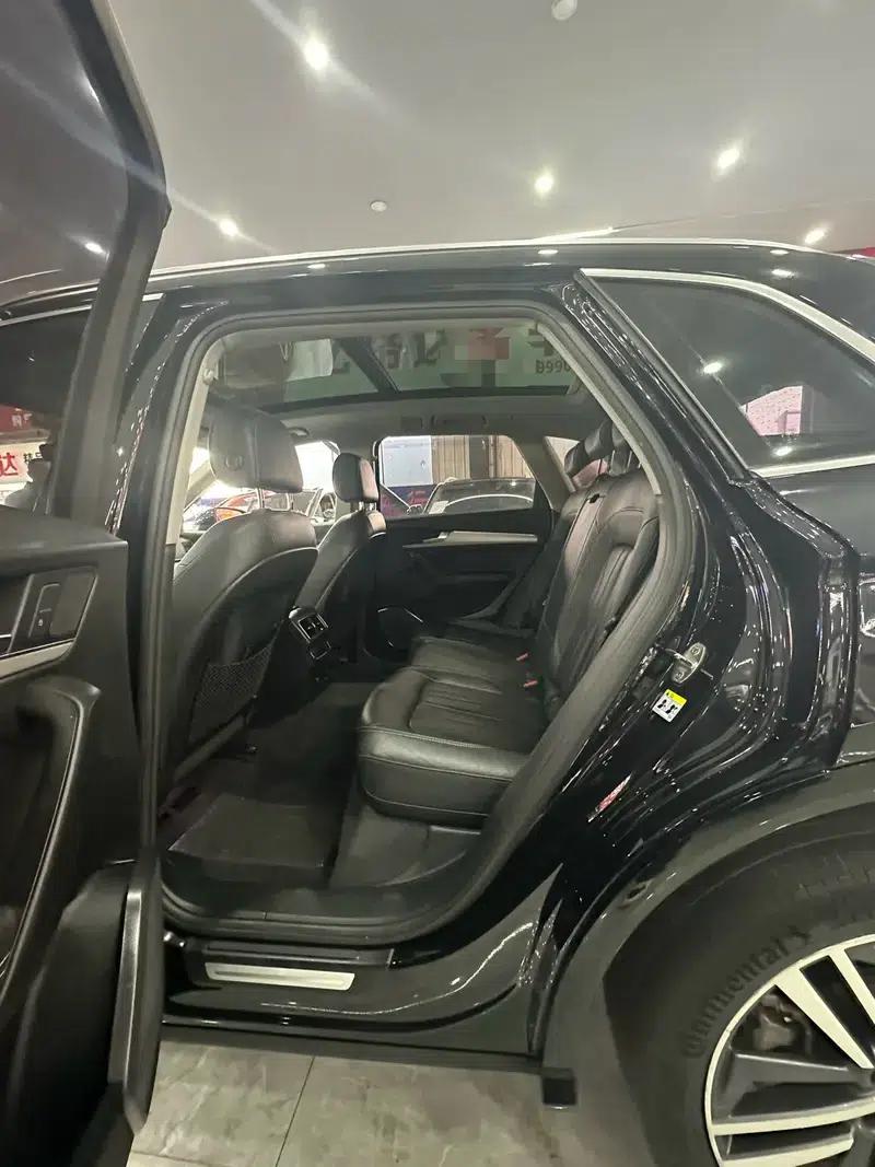 Audi Q5L 2020 40 TFSI Luxury Fashion Edition — миниатюра 9