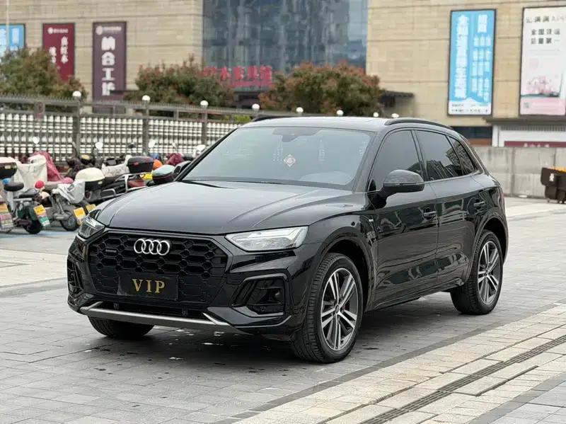 Audi Q5L 2023 40T Luxury Dynamic — миниатюра 1