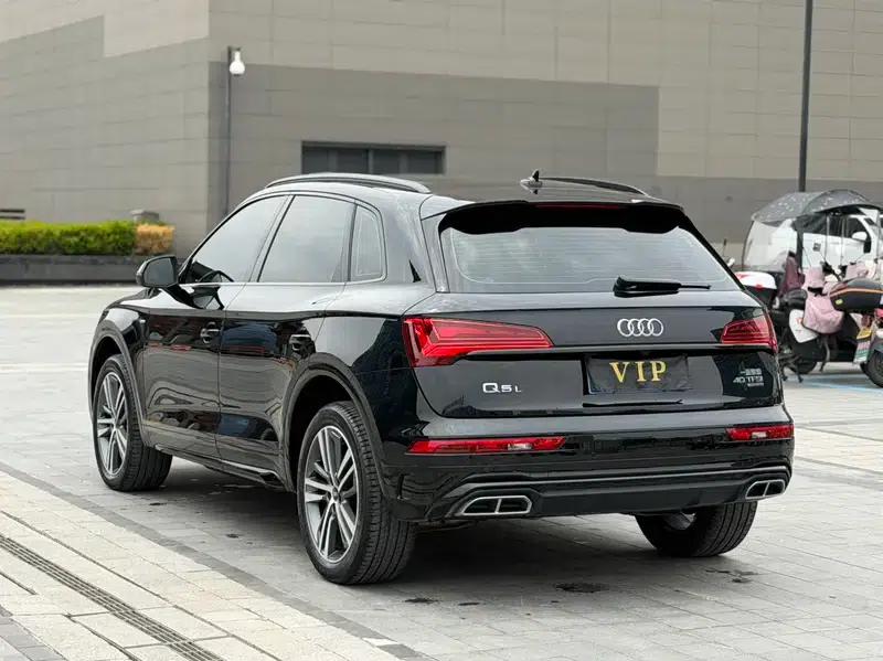 Audi Q5L 2023 40T Luxury Dynamic — миниатюра 4