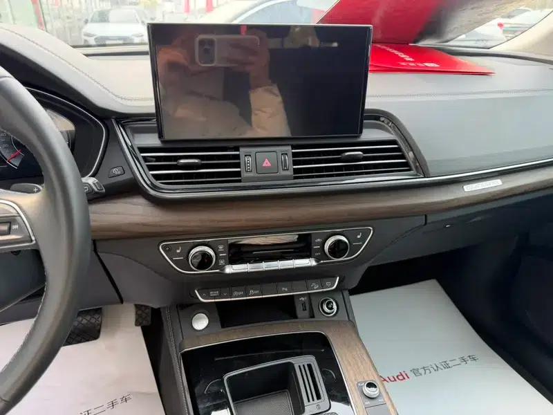 Audi Q5L 2024 40TFSI Luxury Elegance — миниатюра 9
