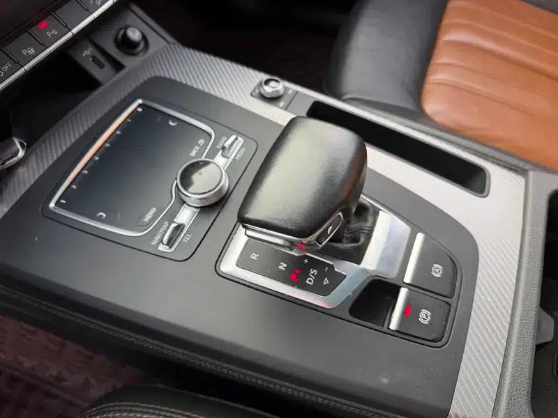 Audi Q5L 2020 45 TFSI Premium Fashion Edition — миниатюра 14