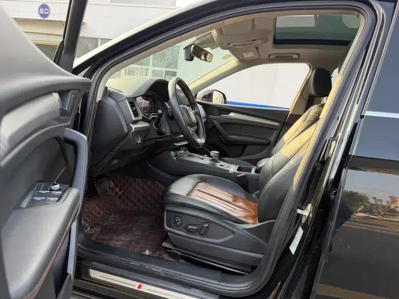 Audi Q5L 2020 45 TFSI Premium Fashion Edition — миниатюра 16