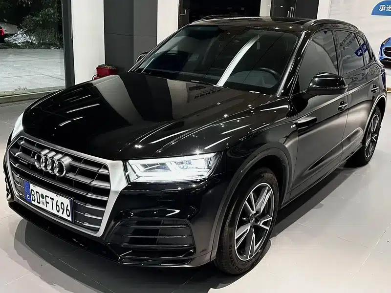 Audi Q5L 2020 Facelift 40 TFSI Luxury Fashion Edition — миниатюра 1