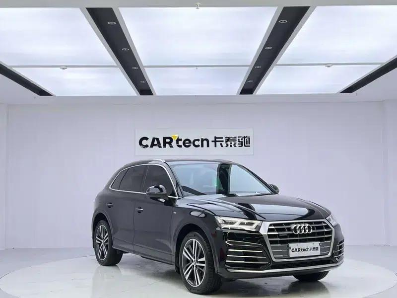 Audi Q5L 2020 Facelift 40 TFSI Luxury Fashion Edition — миниатюра 3
