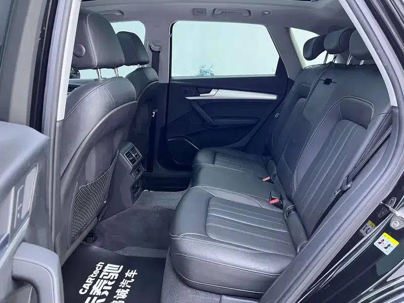 Audi Q5L 2020 Facelift 40 TFSI Luxury Fashion Edition — миниатюра 23