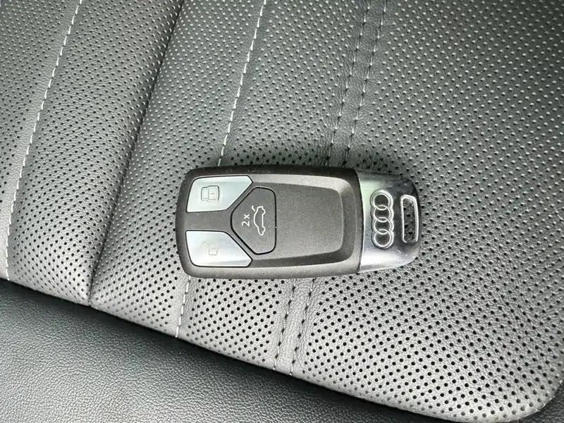 Audi Q5L 2022 40T Fashion Elegance Edition — миниатюра 11