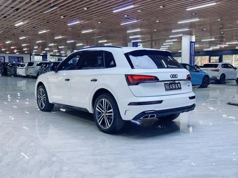 Audi Q5L 2022 Facelift 40T Luxury Dynamic — миниатюра 4