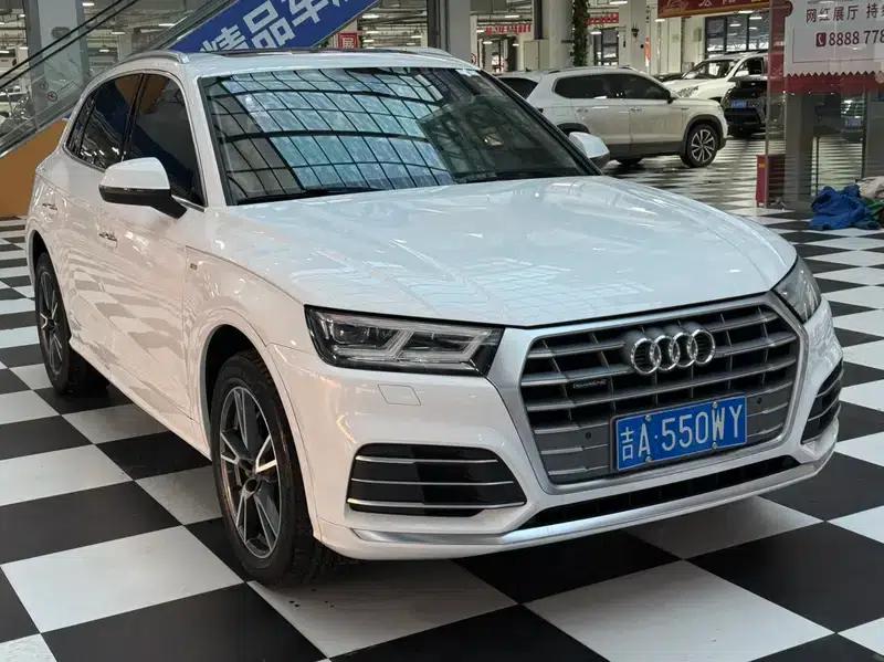 Audi Q5L 2020 40 TFSI Luxury Fashion Edition — миниатюра 3