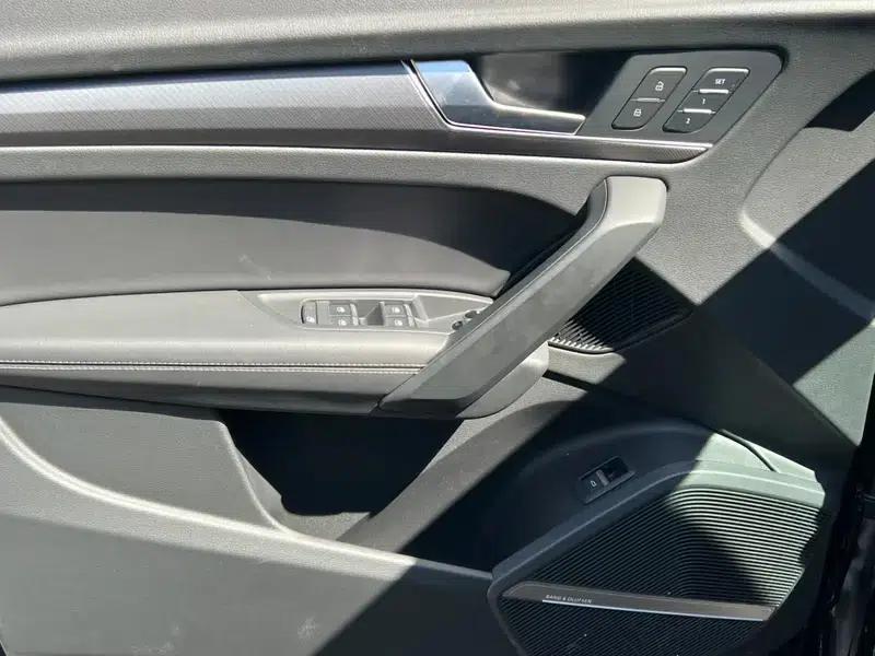 Audi Q5L 2022 45T Luxury Dynamic — миниатюра 13