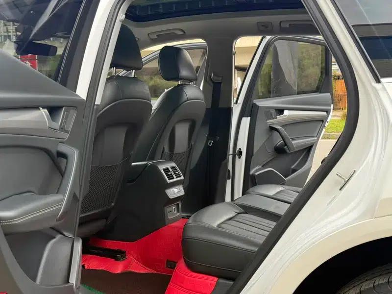 Audi Q5L 2020 45 TFSI Premium Fashion Edition — миниатюра 18