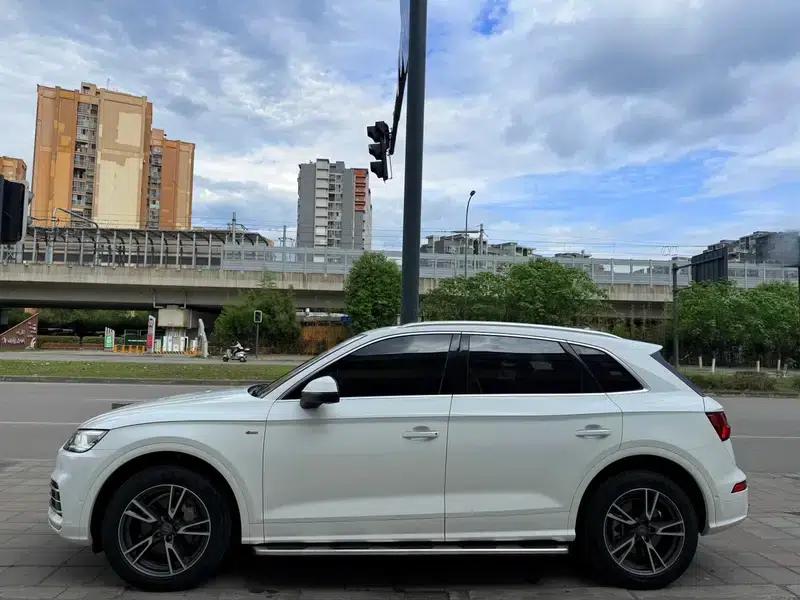 Audi Q5L 2020 45 TFSI Premium Fashion Edition — миниатюра 3