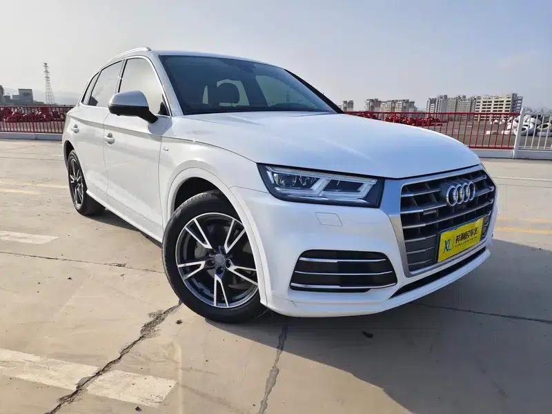 Audi Q5L 2018 40 TFSI Luxury Fashion Edition (National V Emission Standard) — миниатюра 3