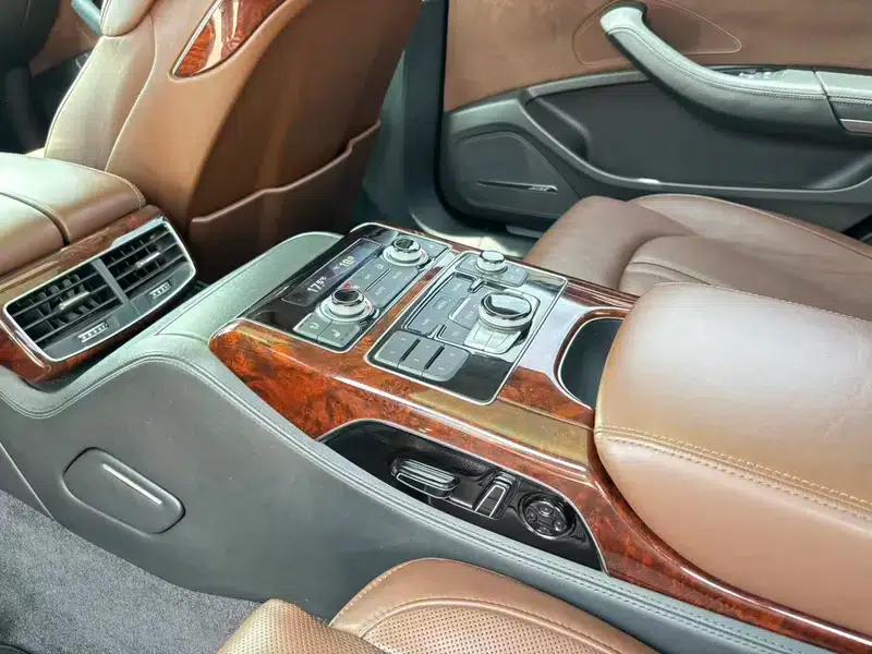 2013 Audi A8 A8L 45 TFSI quattro Luxury — миниатюра 9