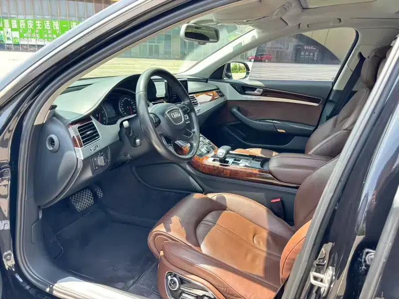 2013 Audi A8 A8L 45 TFSI quattro Luxury — миниатюра 10