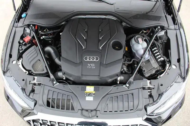 2023 Audi A8 A8L 50 TFSI quattro Premium Edition — миниатюра 6