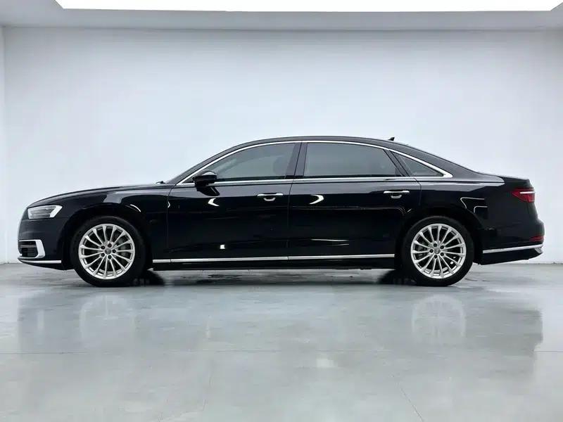 Audi A8 2019 Facelift Plus A8L 50 TFSI quattro Comfort — миниатюра 4