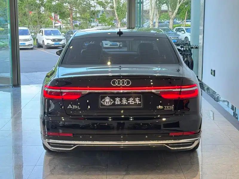 Audi A8 2018 A8L 55 TFSI quattro Premium Edition — миниатюра 4