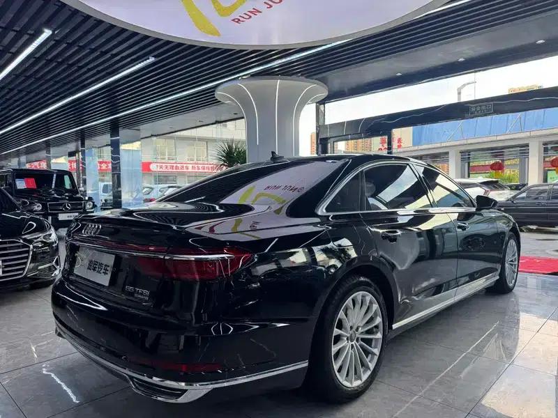 Audi A8 2018 A8L 55 TFSI quattro Elite Edition — миниатюра 7