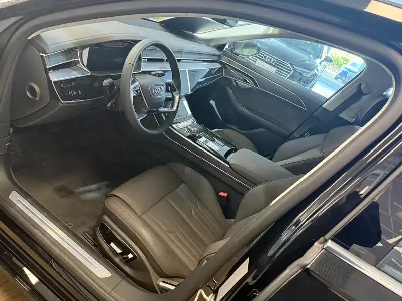 2025 Audi A8 A8L 45 TFSI quattro Luxury — миниатюра 7