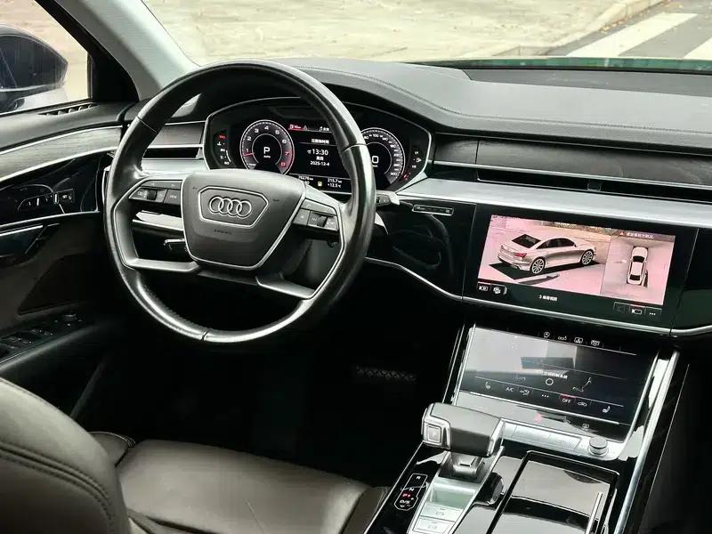 Audi A8 2019 Facelift Plus A8L 50 TFSI quattro Comfort — миниатюра 18