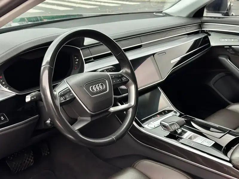 Audi A8 2019 Facelift Plus A8L 50 TFSI quattro Comfort — миниатюра 19