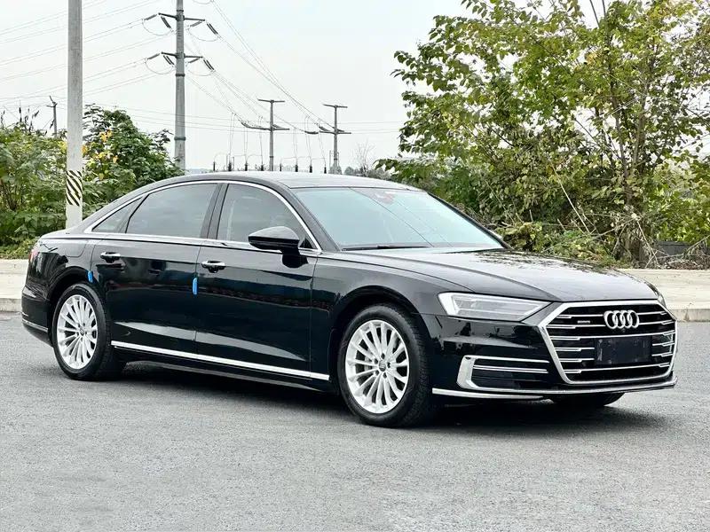 Audi A8 2019 Facelift Plus A8L 50 TFSI quattro Comfort — миниатюра 3