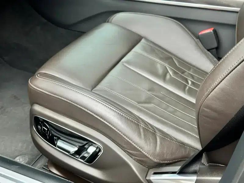 Audi A8 2019 Facelift Plus A8L 50 TFSI quattro Comfort — миниатюра 21
