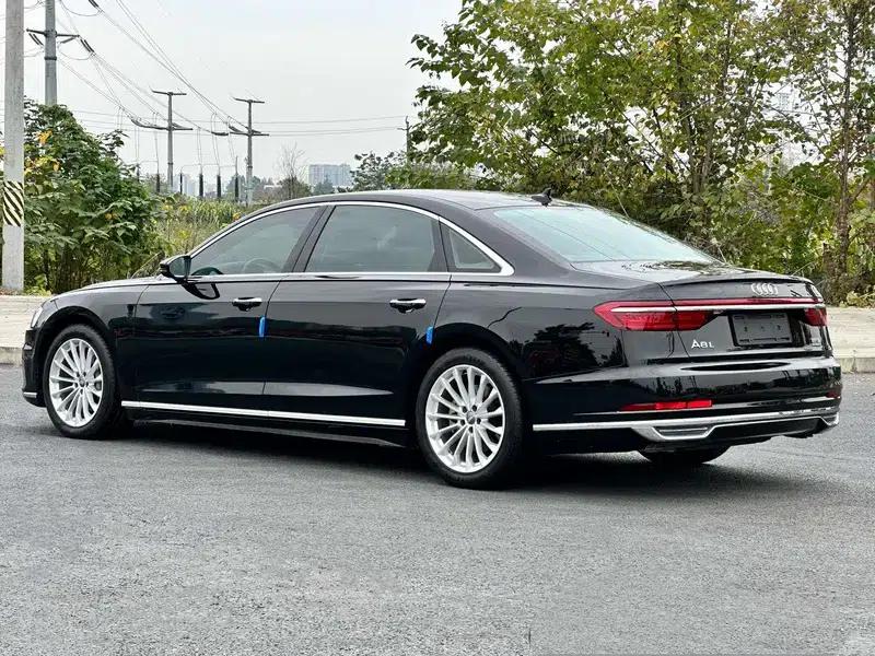 Audi A8 2019 Facelift Plus A8L 50 TFSI quattro Comfort — миниатюра 5