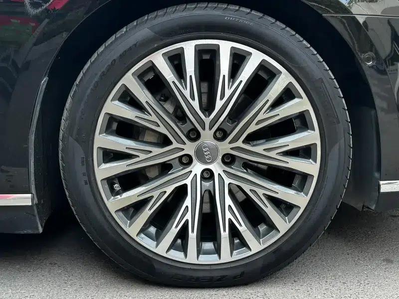 Audi A8 2019 Plus A8L 50 TFSI quattro Luxury — миниатюра 6