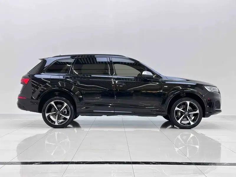 Audi Q7 2023 55 TFSI quattro S line Sport — миниатюра 8