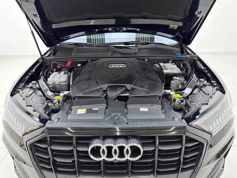 Audi Q7 2023 55 TFSI quattro S line Sport — миниатюра 10