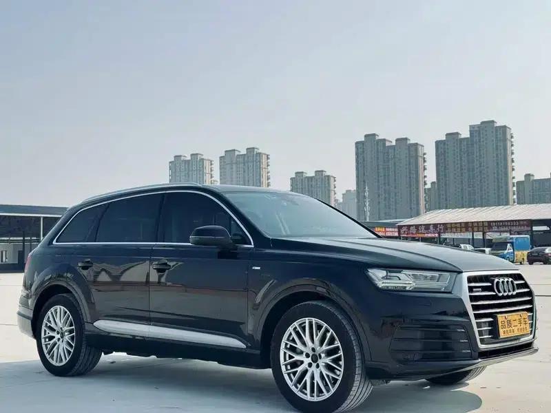 Audi Q7 2019 55 TFSI Technology Edition — миниатюра 3