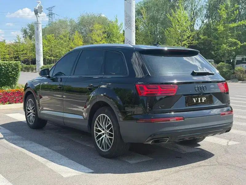 Audi Q7 2019 2.0T Automatic AWD 5-seater Parallel Import — миниатюра 4