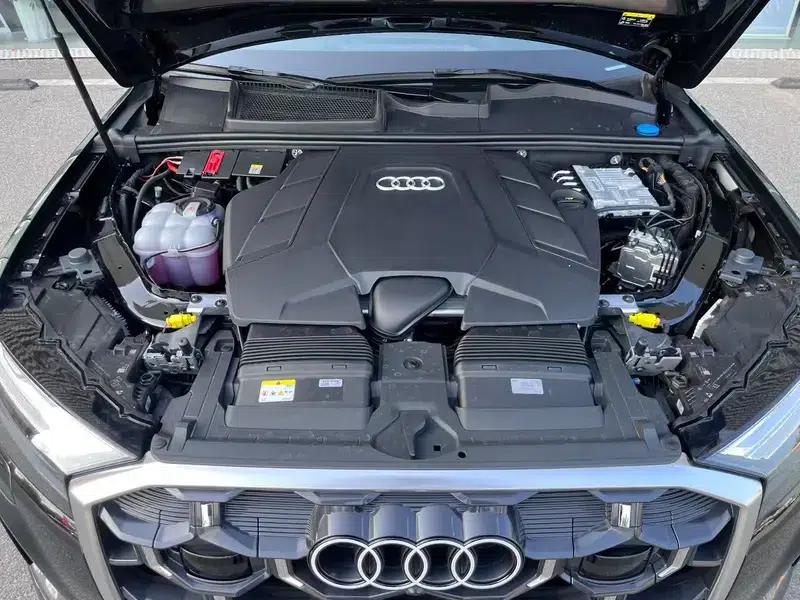 Audi Q7 2025 55 TFSI quattro S line Sport — миниатюра 4