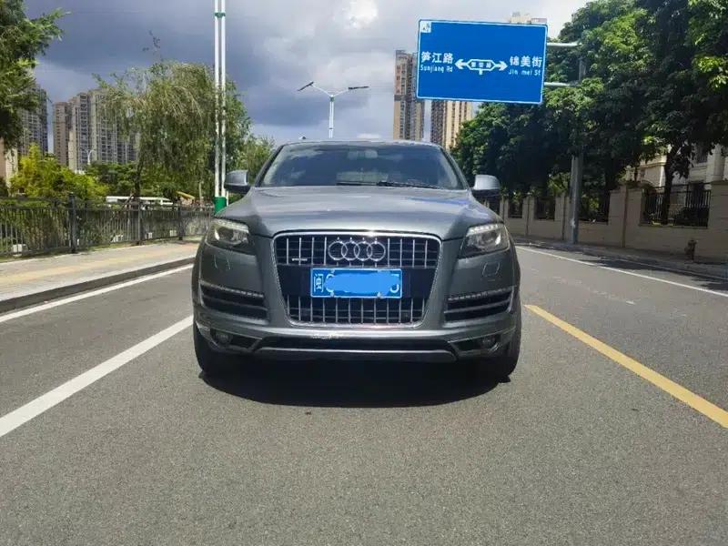 Audi Q7 2010 3.6 FSI quattro Base Model — миниатюра 2