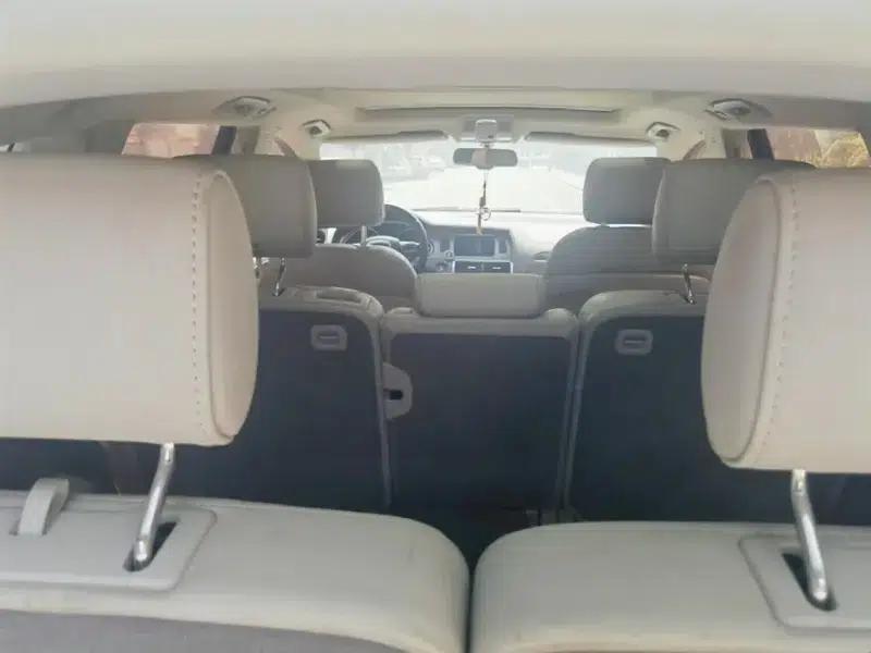 Audi Q7 2010 3.6 FSI quattro Base Model — миниатюра 9