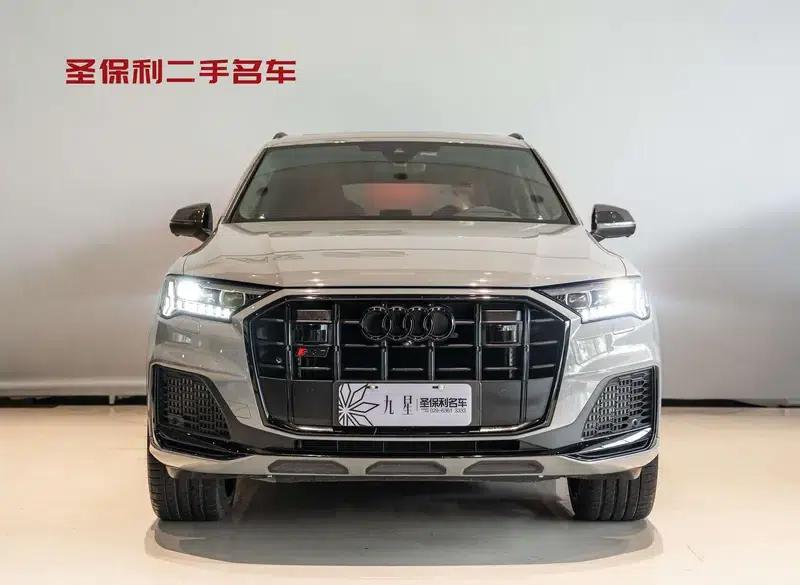 Audi SQ7 2024 4.0 TFSI Dark Knight Edition — миниатюра 2
