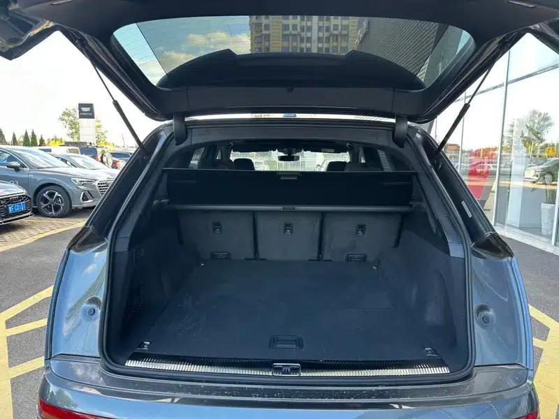Audi SQ7 2024 4.0 TFSI — миниатюра 18