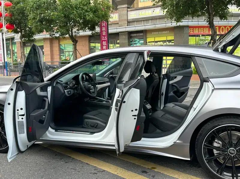 Audi A5 2021 Sportback 40 TFSI Fashionable Elegant Model — миниатюра 11