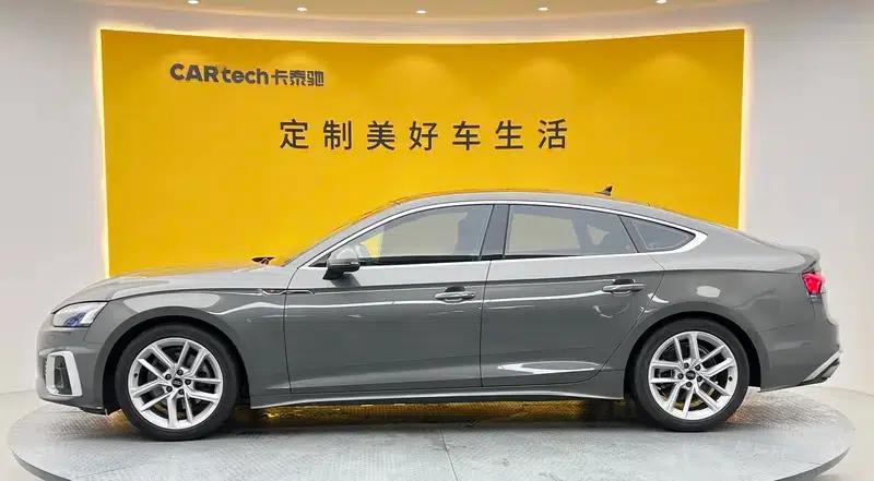 Audi A5 2024 Sportback 40 TFSI Fashion Dynamic Edition — миниатюра 4