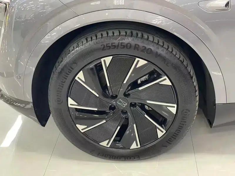 Avita 07 2024 Max Rear-Wheel Drive Pure Electric Version — миниатюра 8