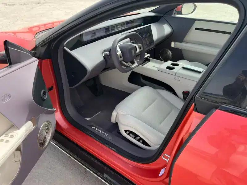 Avita 06 2025 Pro All-Electric Edition — миниатюра 8