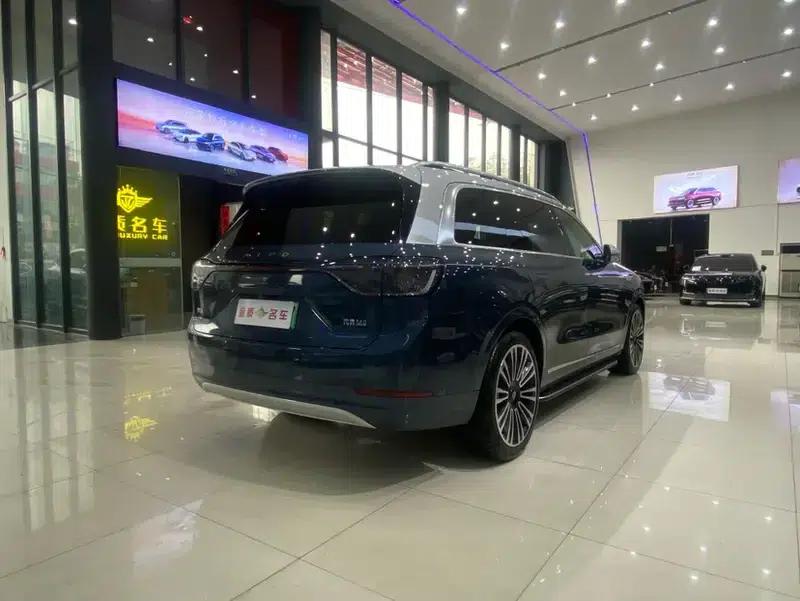 Wenjie M9 2024 Ultra Range Extended 6-Seater — миниатюра 7