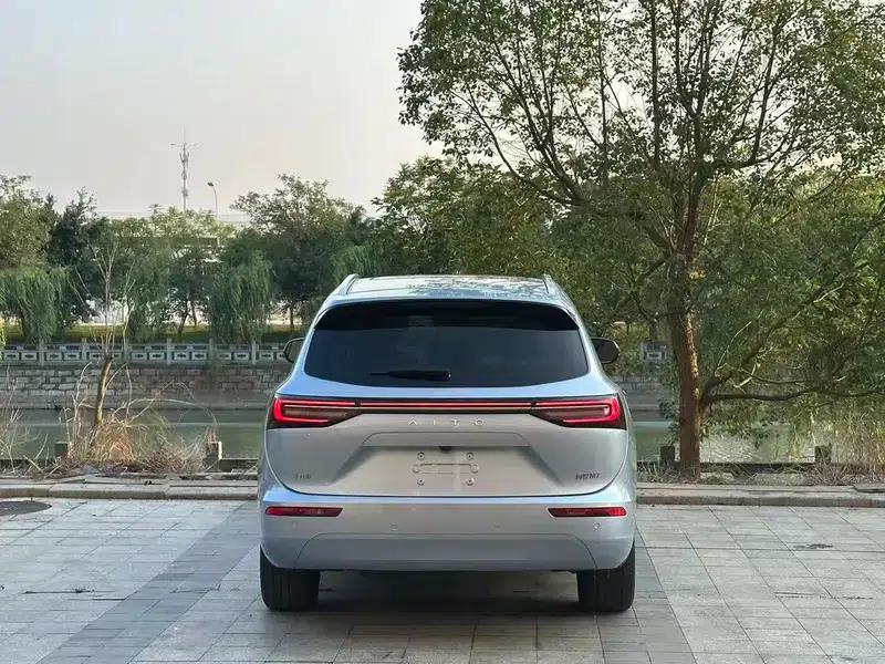 Wenjie M7 2024 Plus 5-seater Rear-wheel drive version — миниатюра 5
