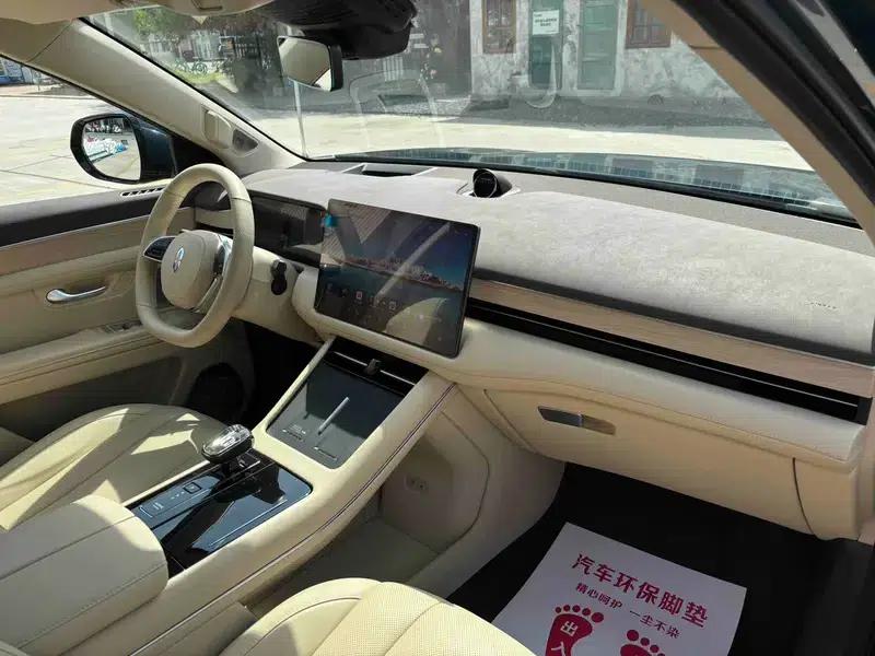 Wenjie M7 2024 Pro 5-Seat Rear-Wheel Drive Intelligent Driving Edition — миниатюра 23