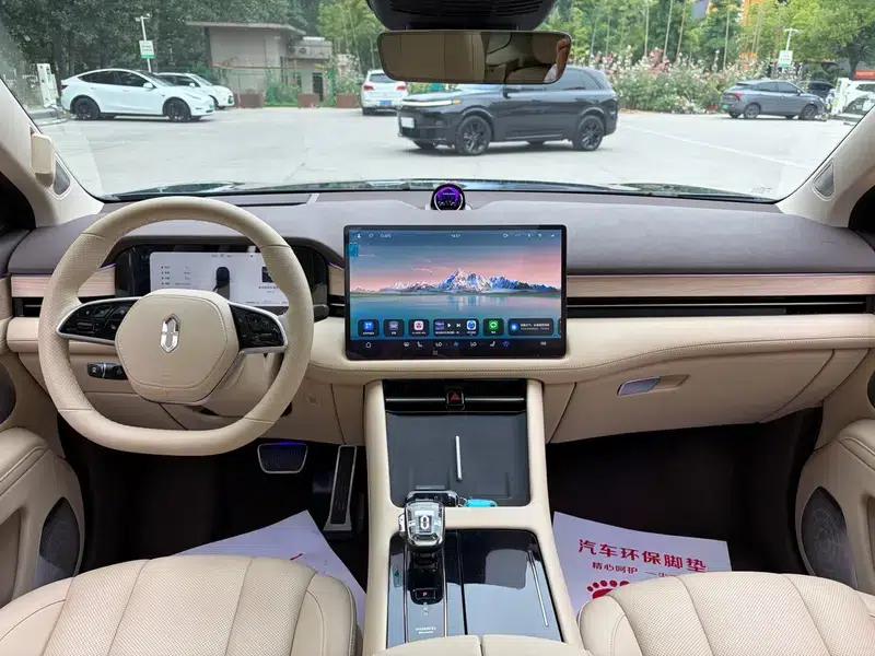 Wenjie M7 2024 Pro 5-Seat Rear-Wheel Drive Intelligent Driving Edition — миниатюра 24