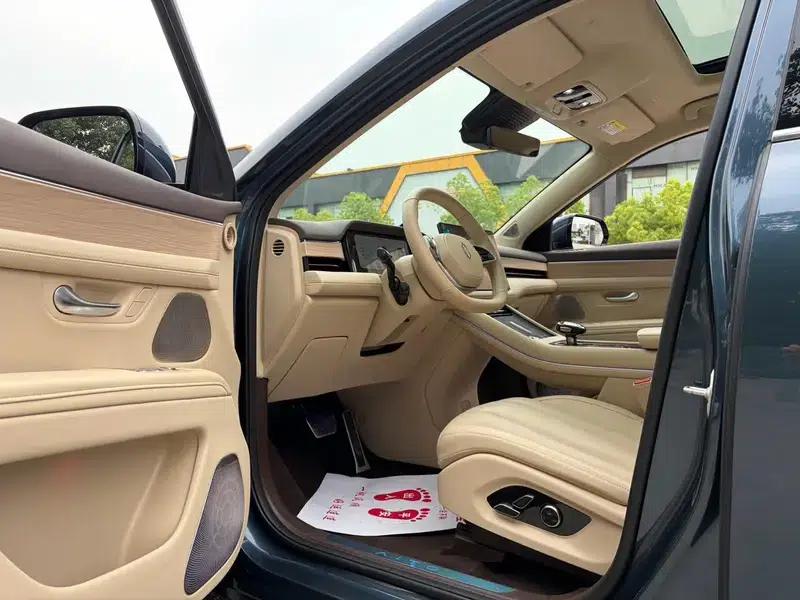 Wenjie M7 2024 Pro 5-Seat Rear-Wheel Drive Intelligent Driving Edition — миниатюра 33